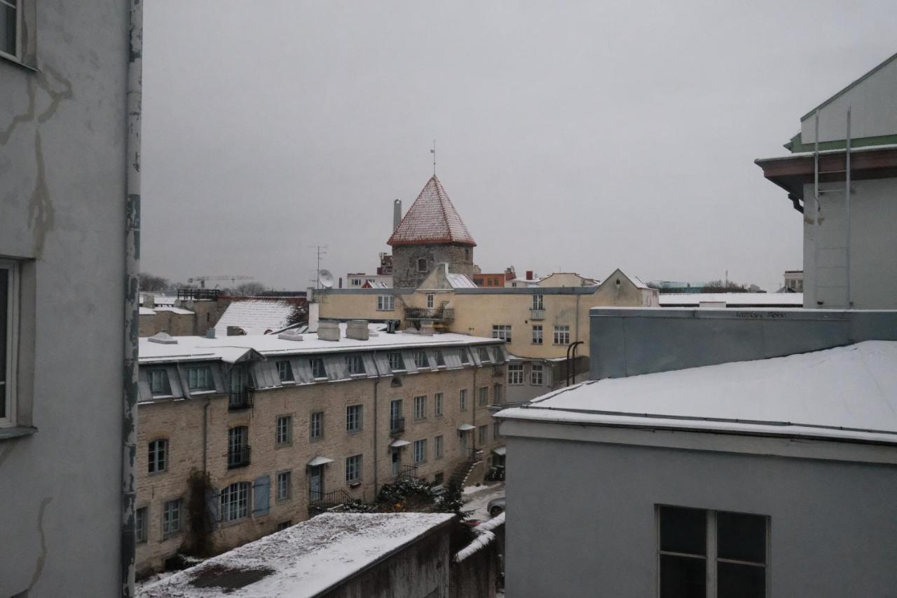 Tallinn City Apartments - 2 Bedroom On Old Town Main Street Viru Экстерьер фото