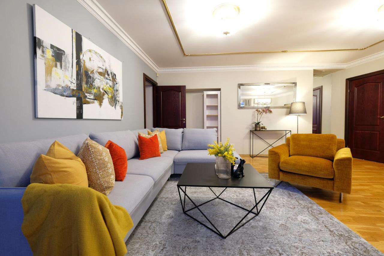 Tallinn City Apartments - 2 Bedroom On Old Town Main Street Viru Экстерьер фото