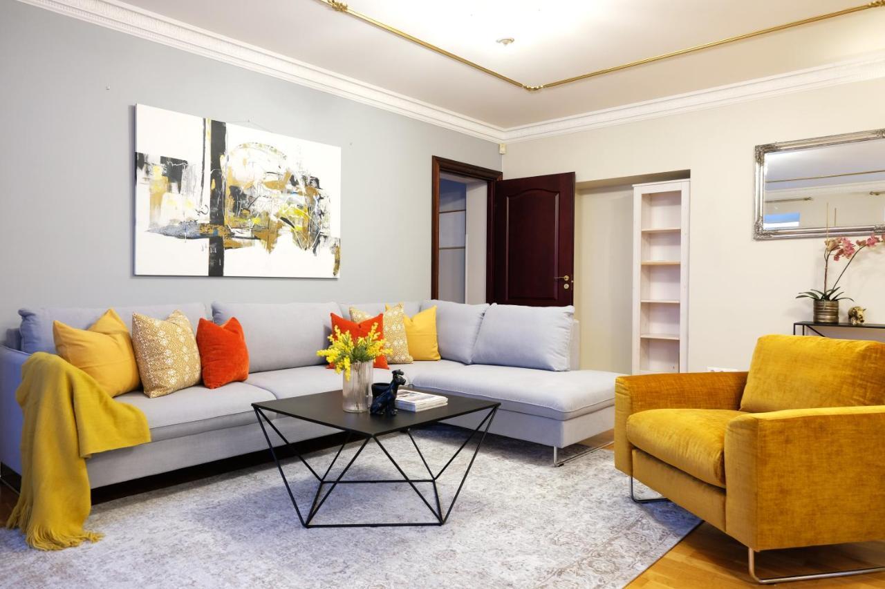 Tallinn City Apartments - 2 Bedroom On Old Town Main Street Viru Экстерьер фото